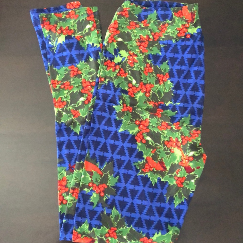 NWOT Christmas Lularoe OS leggings